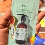 pLu Scrub Wash GRAPEFRUIT PEACH (10g) Sample