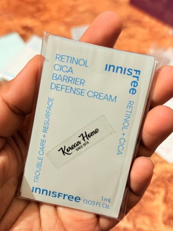 innisfree Retinol Cica Barrier Defense Cream Sample (1mlx5) - Image 1