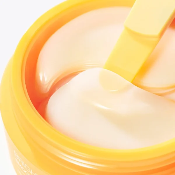 celimax TXA Brightening Eye Patch - Image 3